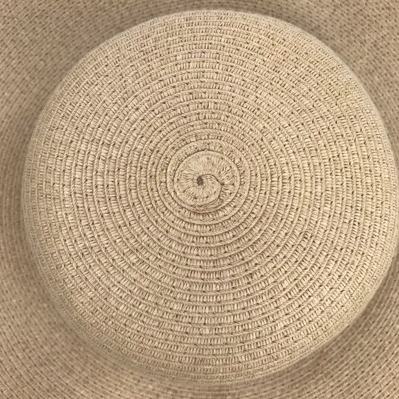 Old Navy Tan Woven Straw 5” Brim Beach Sun Hat - Picture 9 of 11